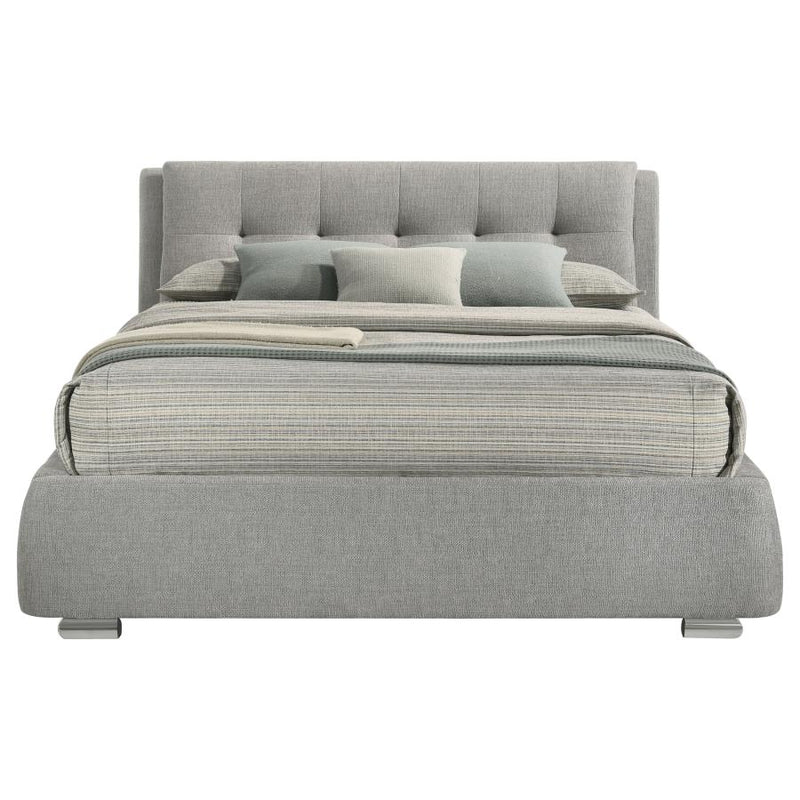 Fenbrook Eastern King Tufted Upholstered Storage Bed Grey