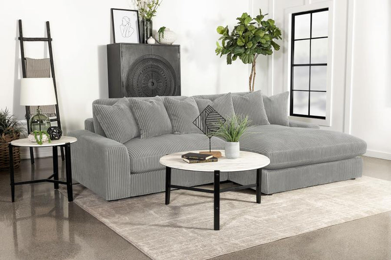 509900  Upholstered Reversible Chaise Sectional Sofa Fog