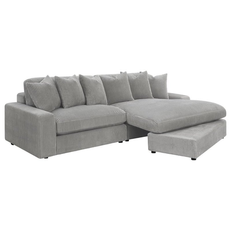 509900  Upholstered Reversible Chaise Sectional Sofa Fog