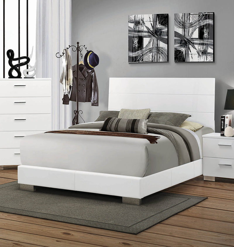 Felicity Queen Panel Bed Glossy White 4, 5  and 6 Pieces Set