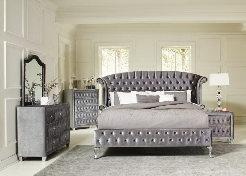 Deanna Queen Tufted Upholstered Bed Grey 4 and 5 Pieces Set